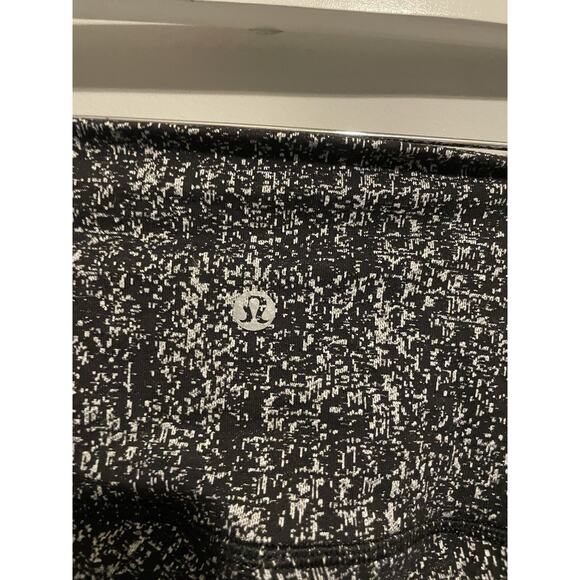 Lululemon High Times Pant Luon Suited Jacquard Black White size 2 - Picture 4 of 6